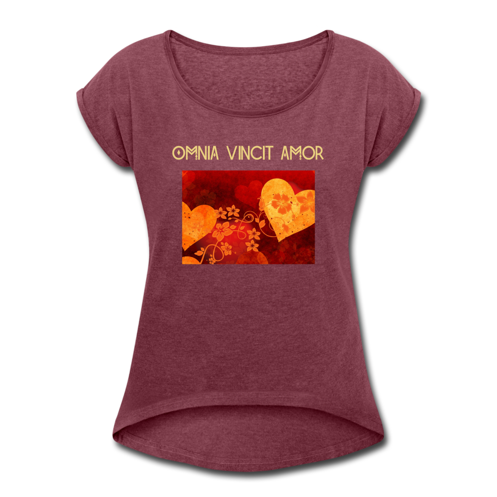 vinröd Omnia Vincit Amor – Kärleken Övervinner Allt Yoga T-Shirt